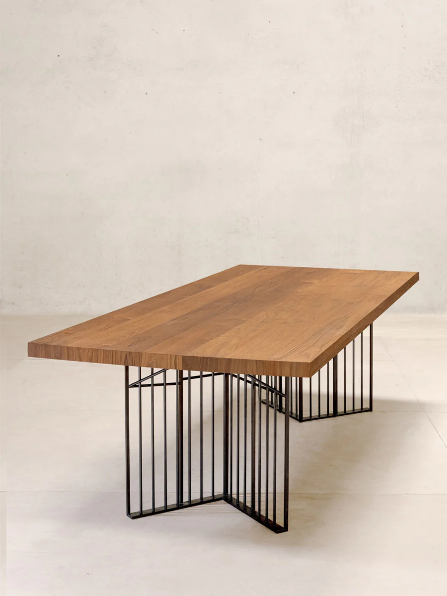 Lunuganga Dining Table, Compact