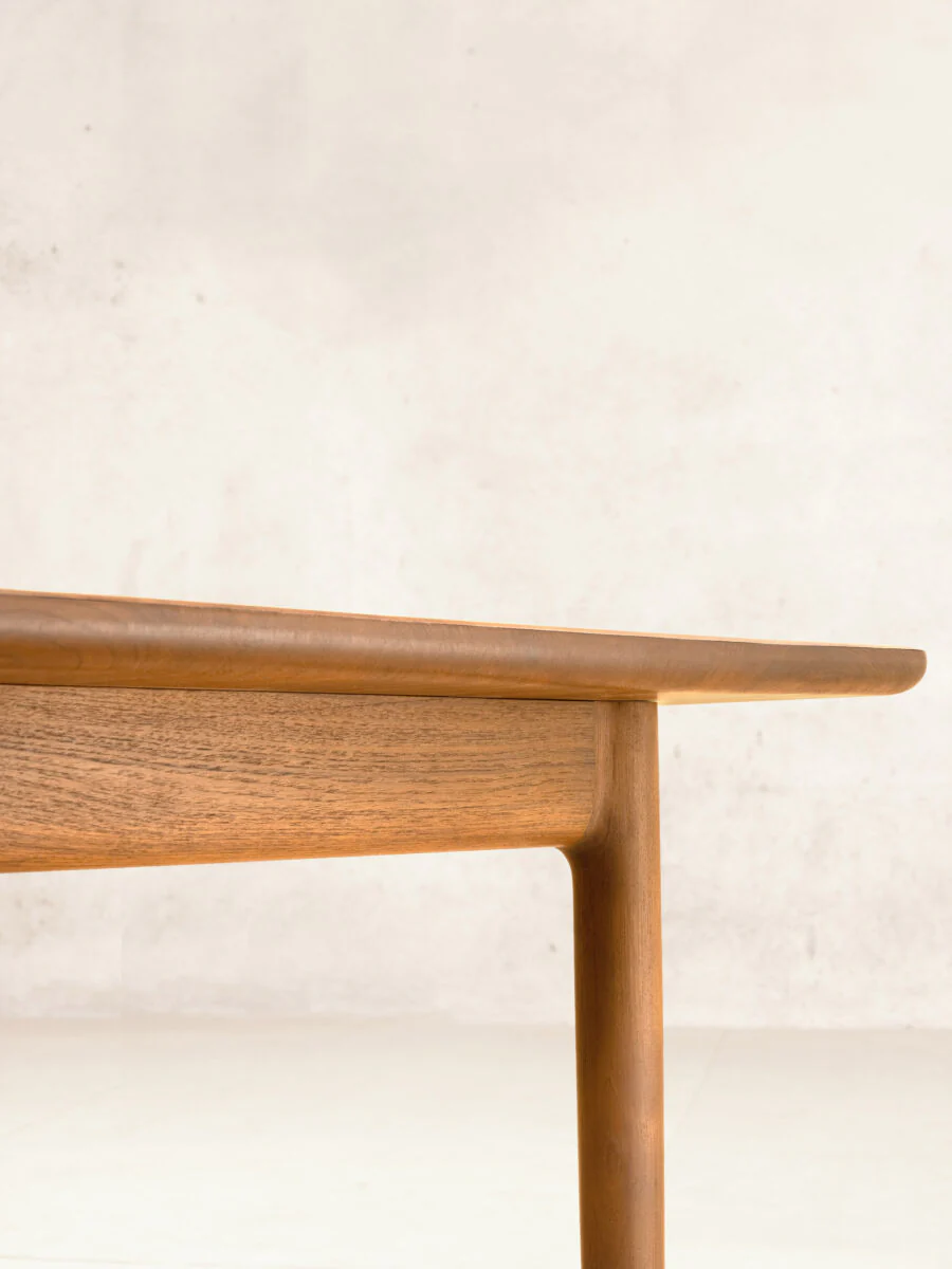 Tangāli Dining Table - 6 Seater - Image 3